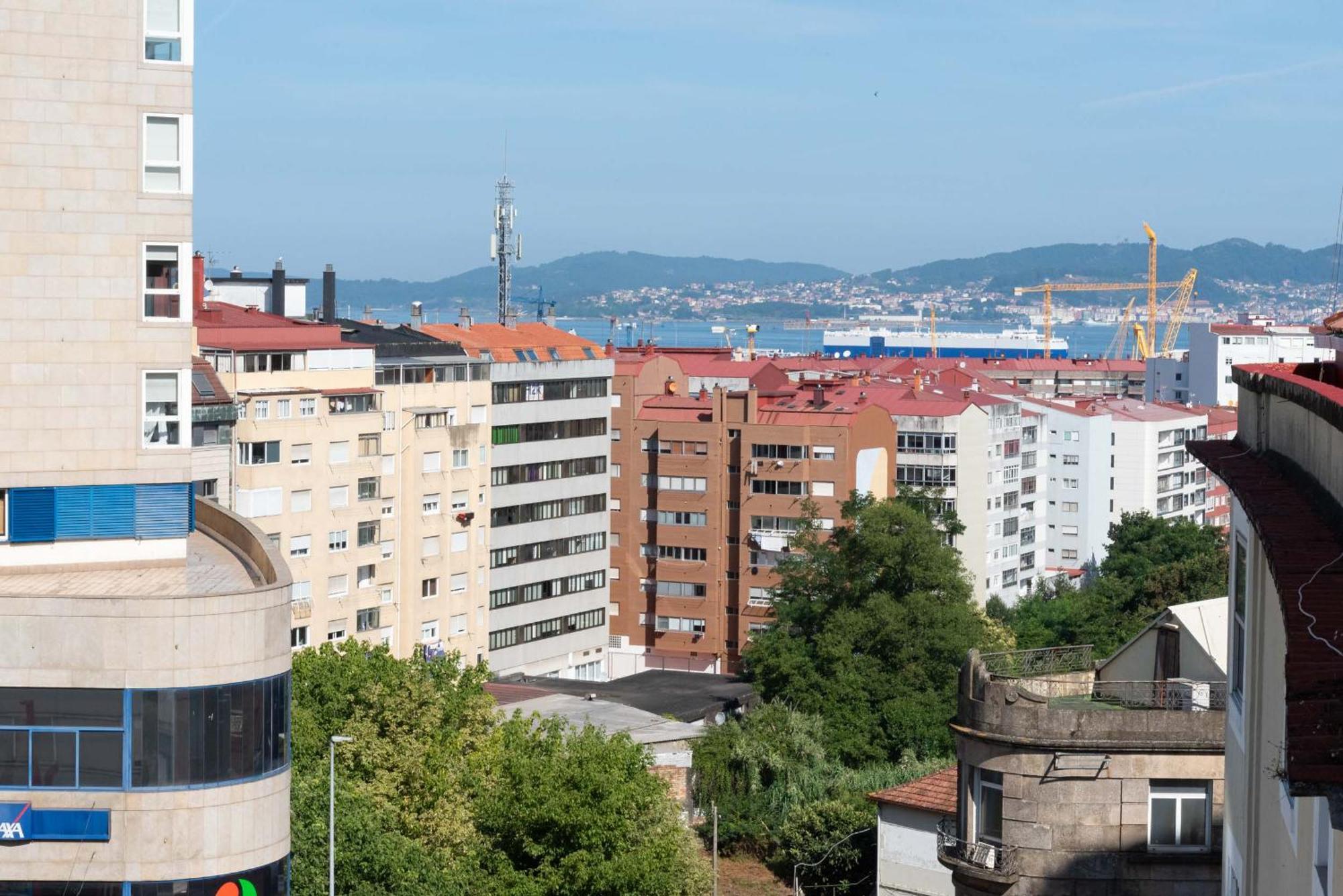 Gran Atico Con Terraza Apartment *